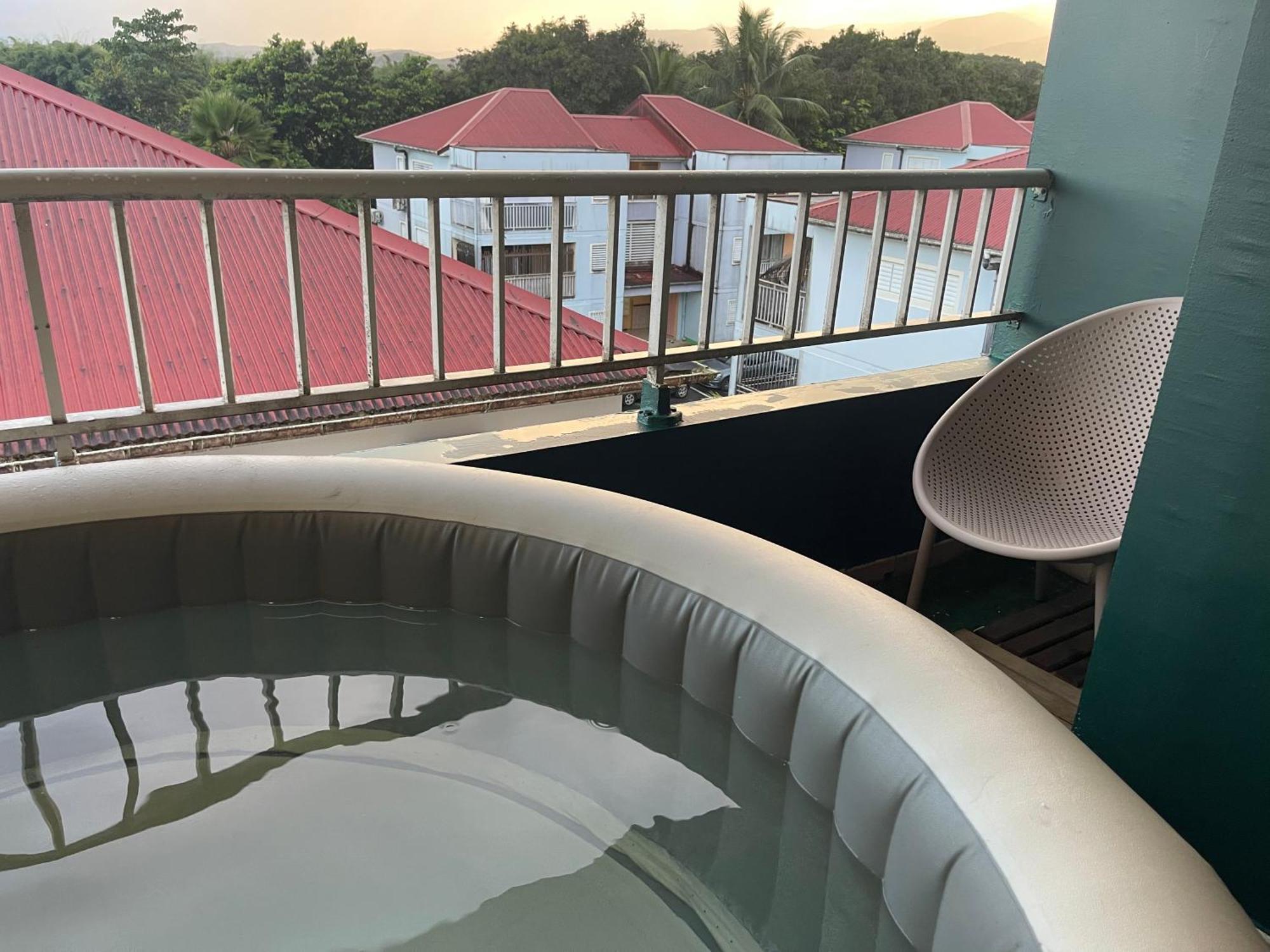 Appart Spa 20 Min Port Croisiere Et Aeroport ซานต์-โรส ภายนอก รูปภาพ